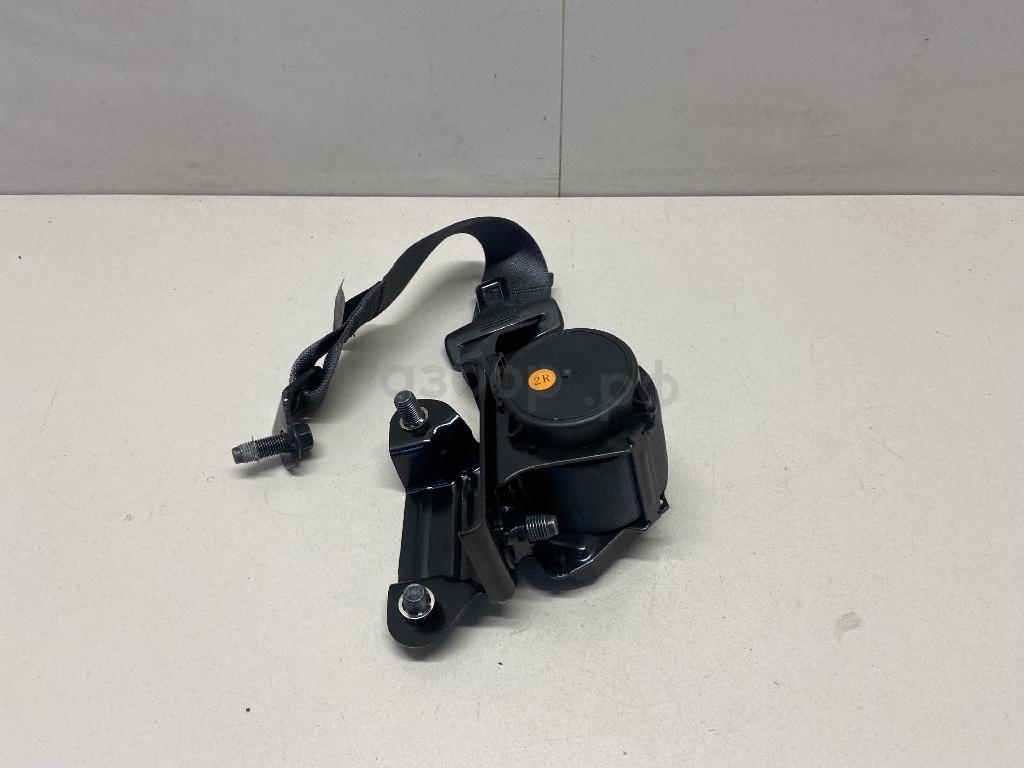 Ремень безопасности