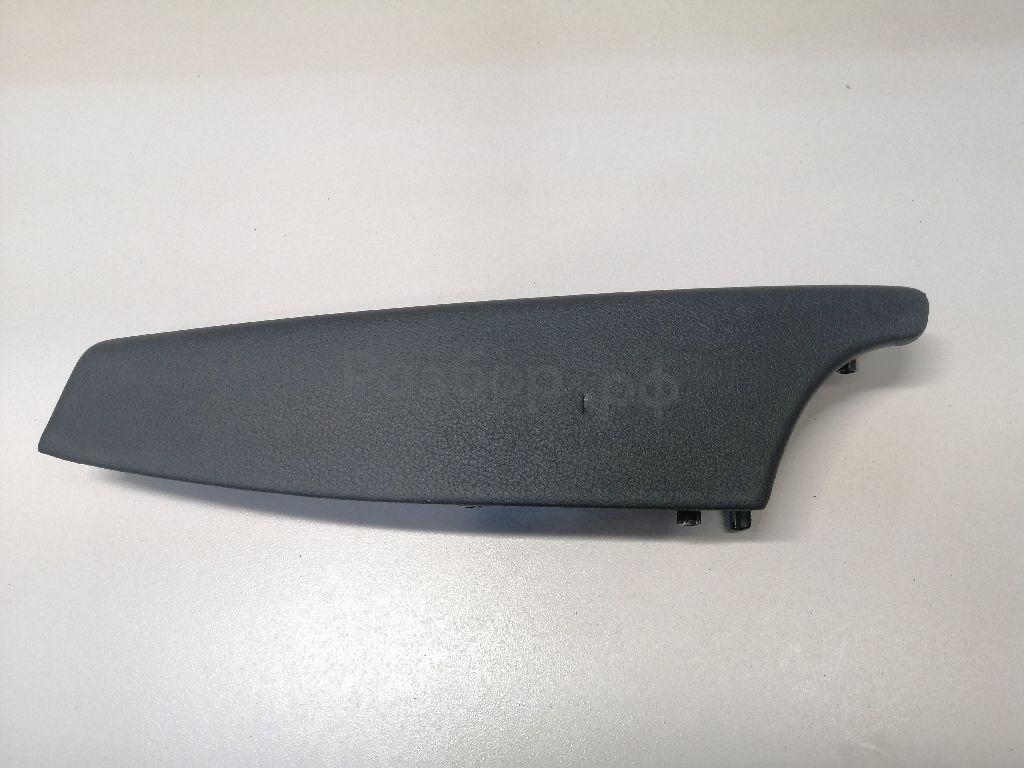 Подлокотник