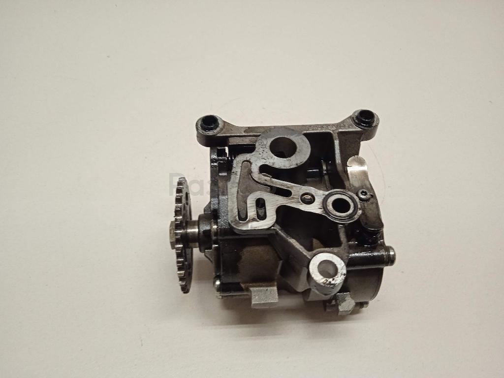 Насос масляный