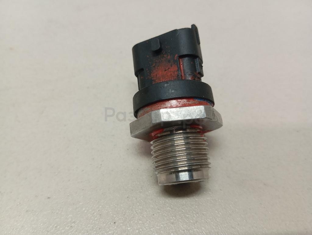 Датчик давления топлива