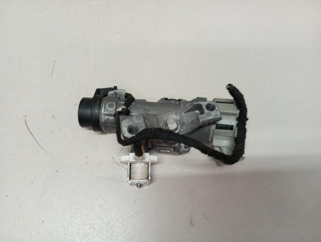 Замок зажигания