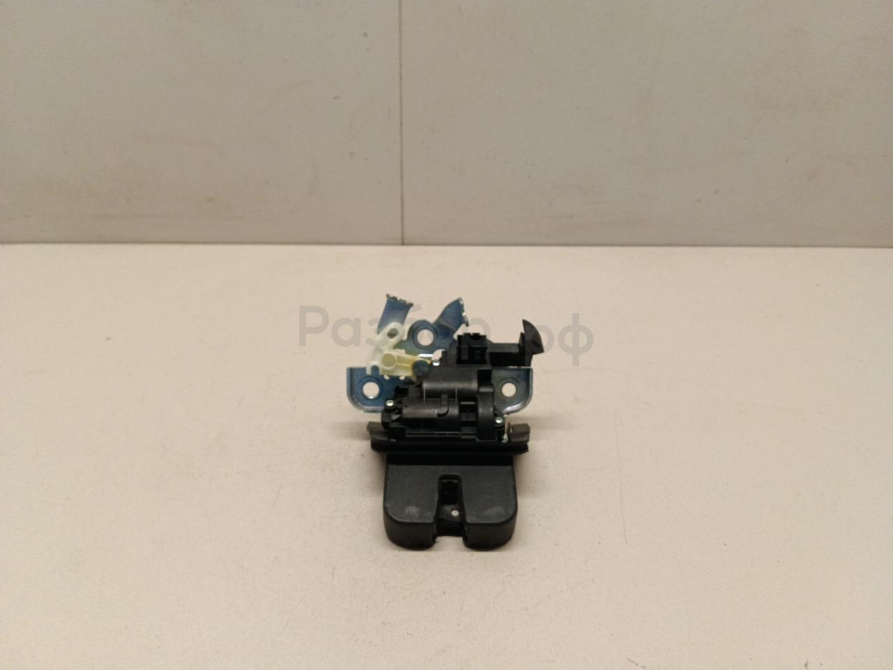 Замок багажника