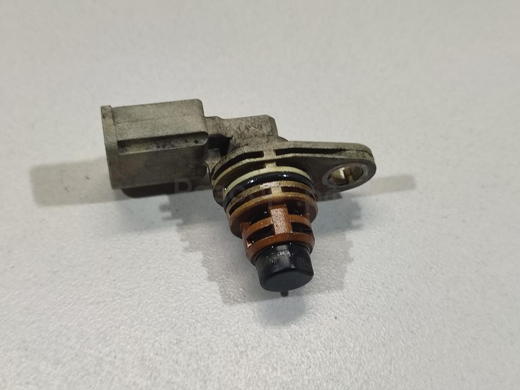 Датчик положения распредвала