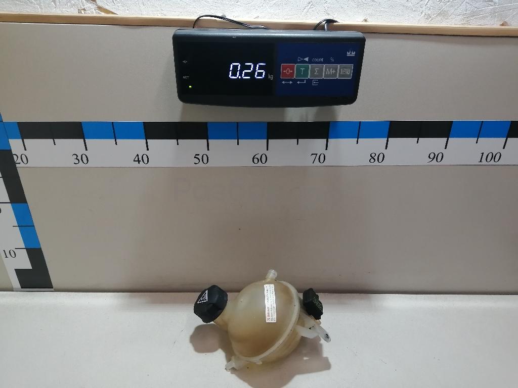 Бачок расширительный