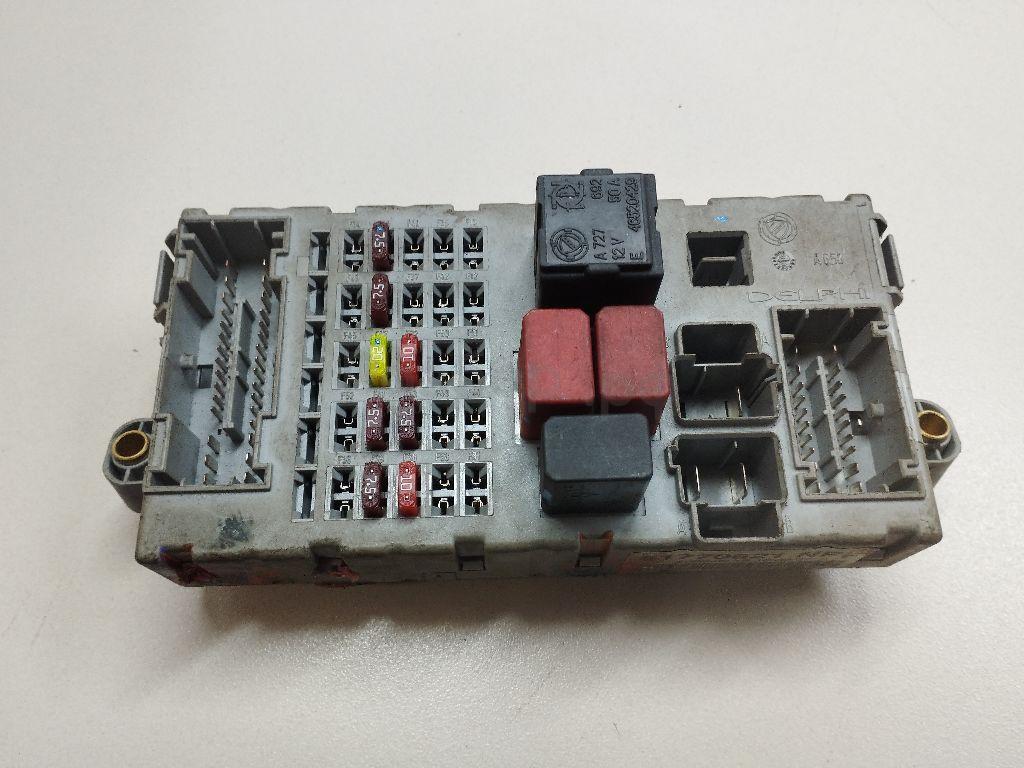 Блок предохранителей