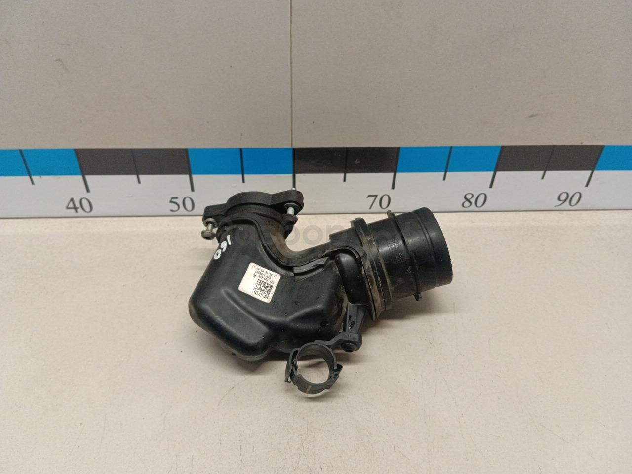 Патрубок воздушного фильтра