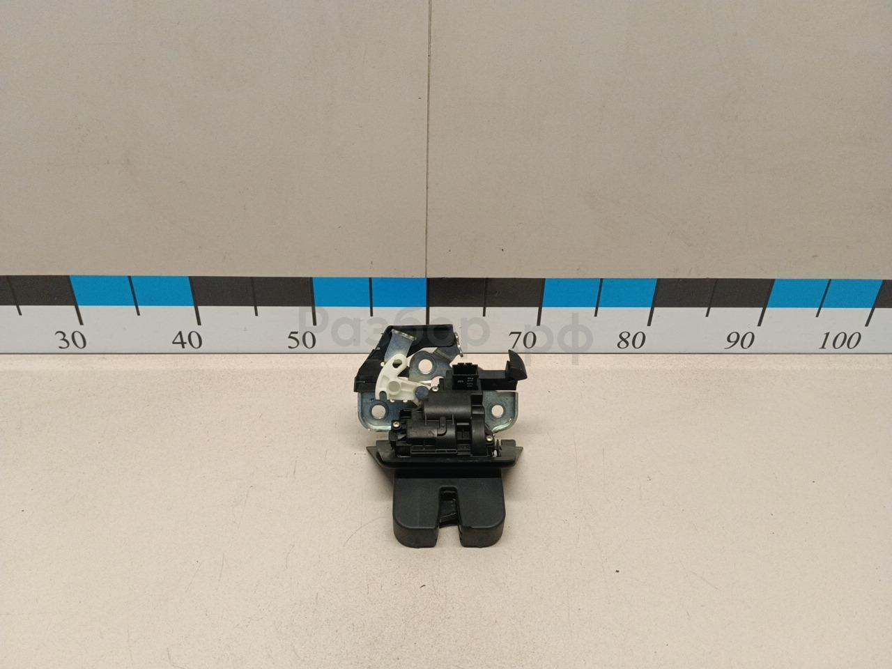 Замок багажника