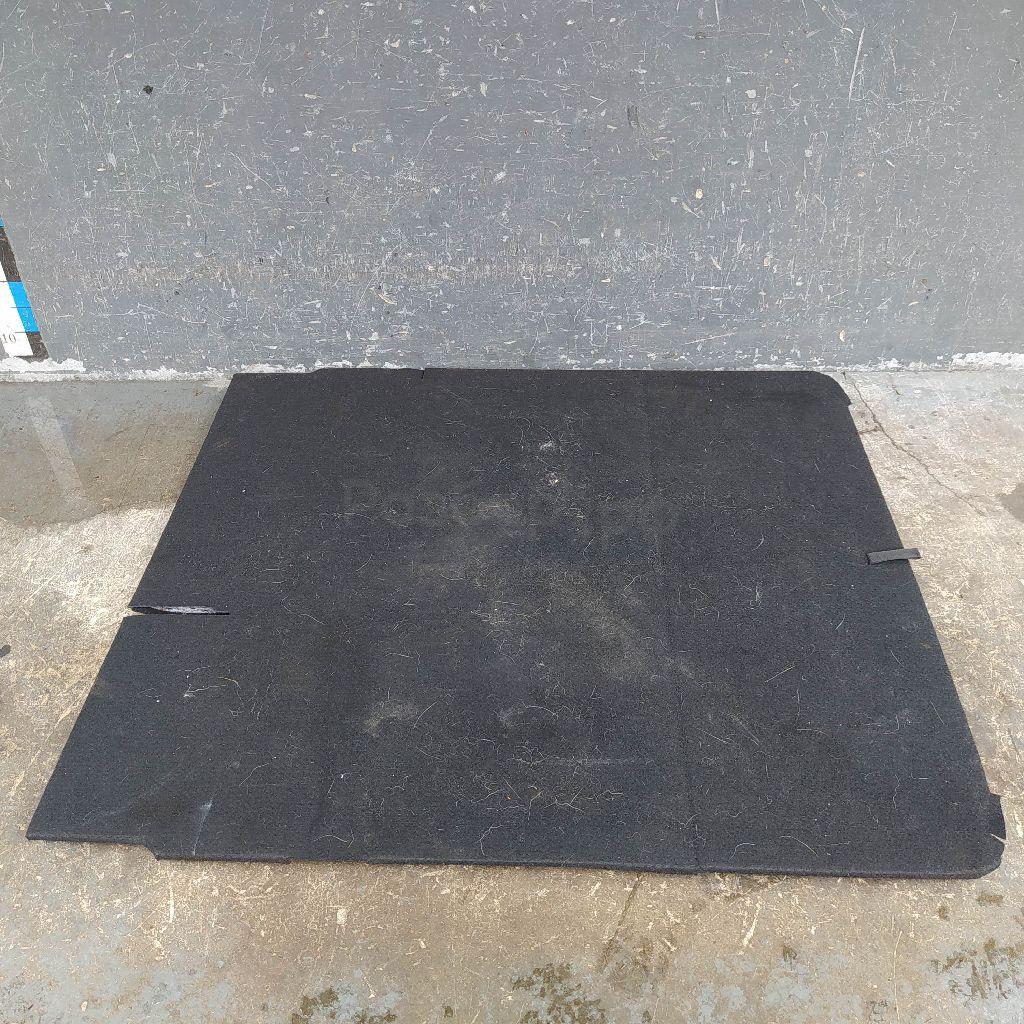 Пол багажника