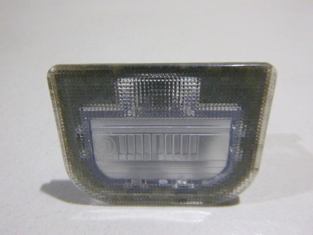 Фонарь подсветки номера