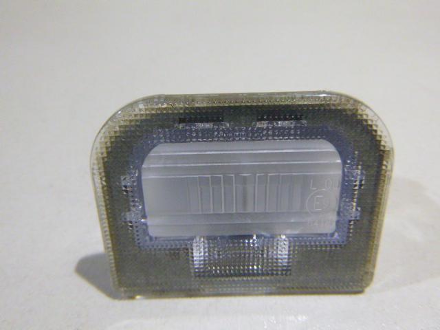 Фонарь подсветки номера