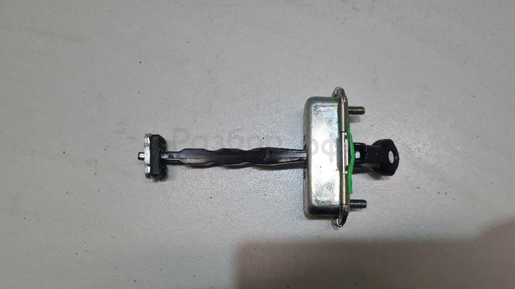 Ограничитель двери