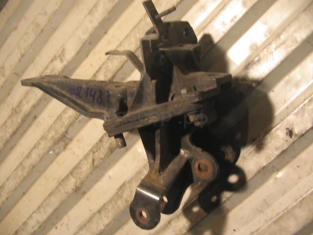 Кронштейн кабины