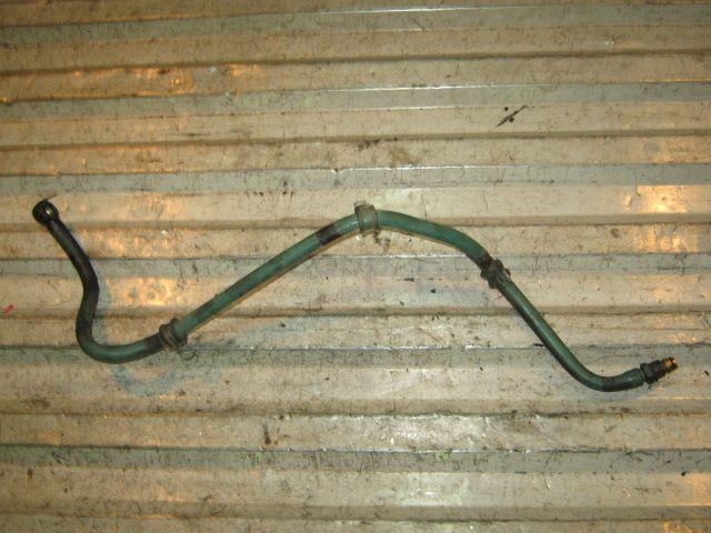 Трубка топливная