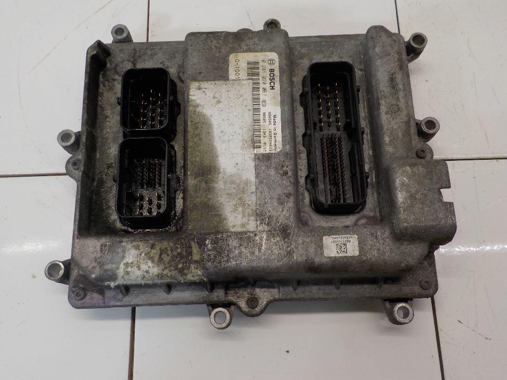 Блок управления двигателем