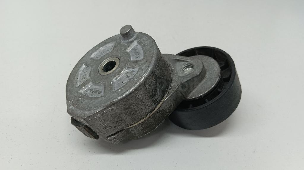 Натяжитель ремня