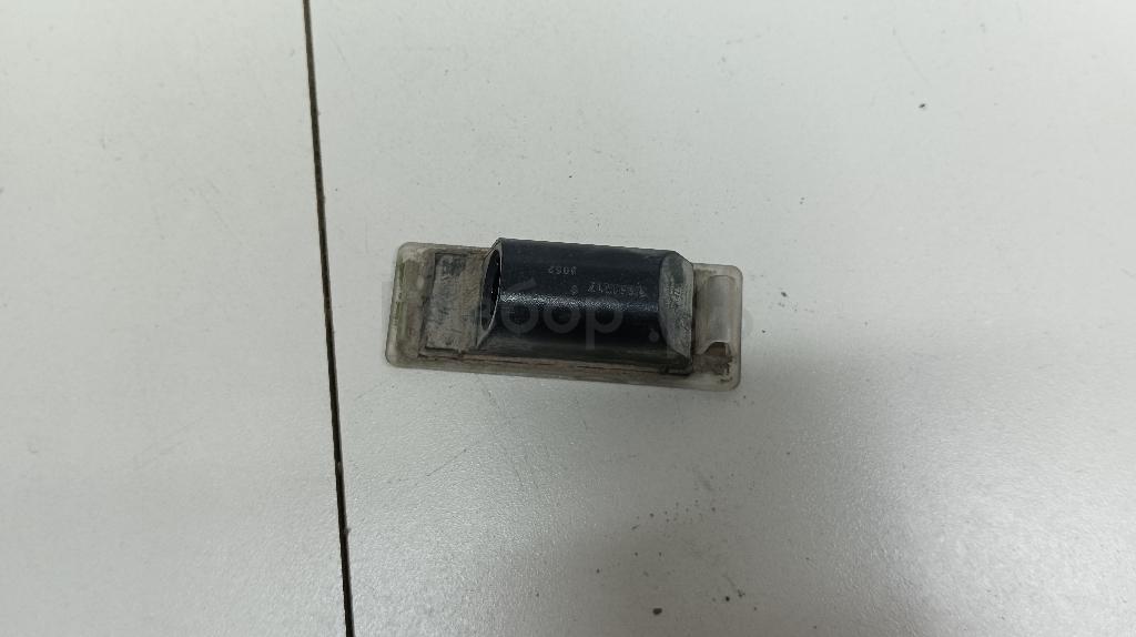 Фонарь подсветки номера