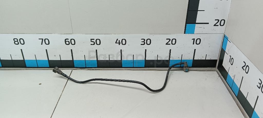 Трубка топливная