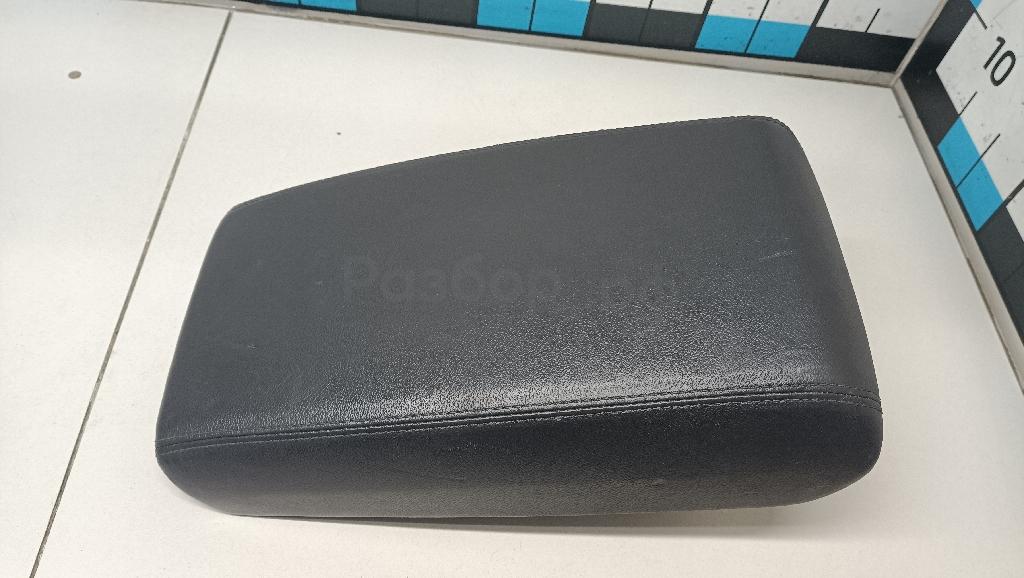 Подлокотник