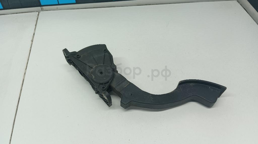 Педаль газа