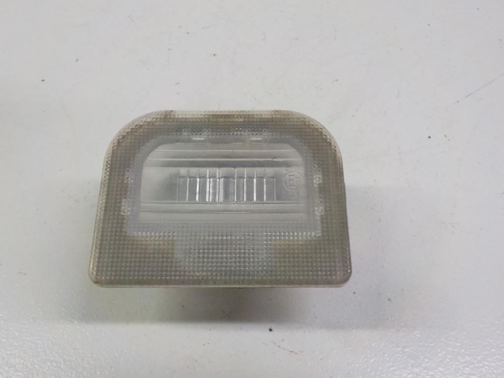 Фонарь подсветки номера