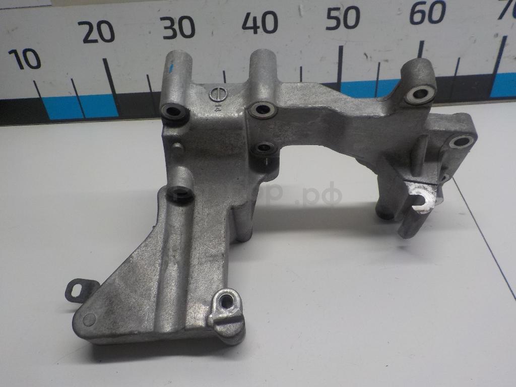 Кронштейн генератора