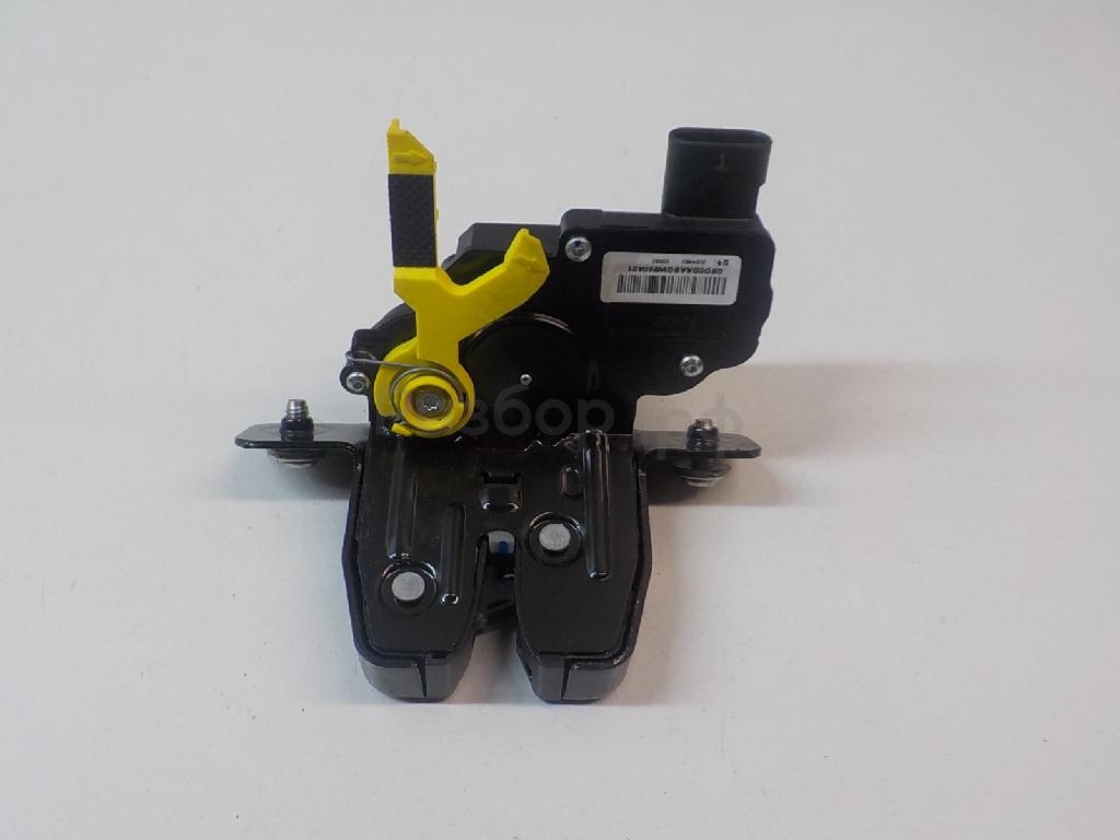 Замок багажника