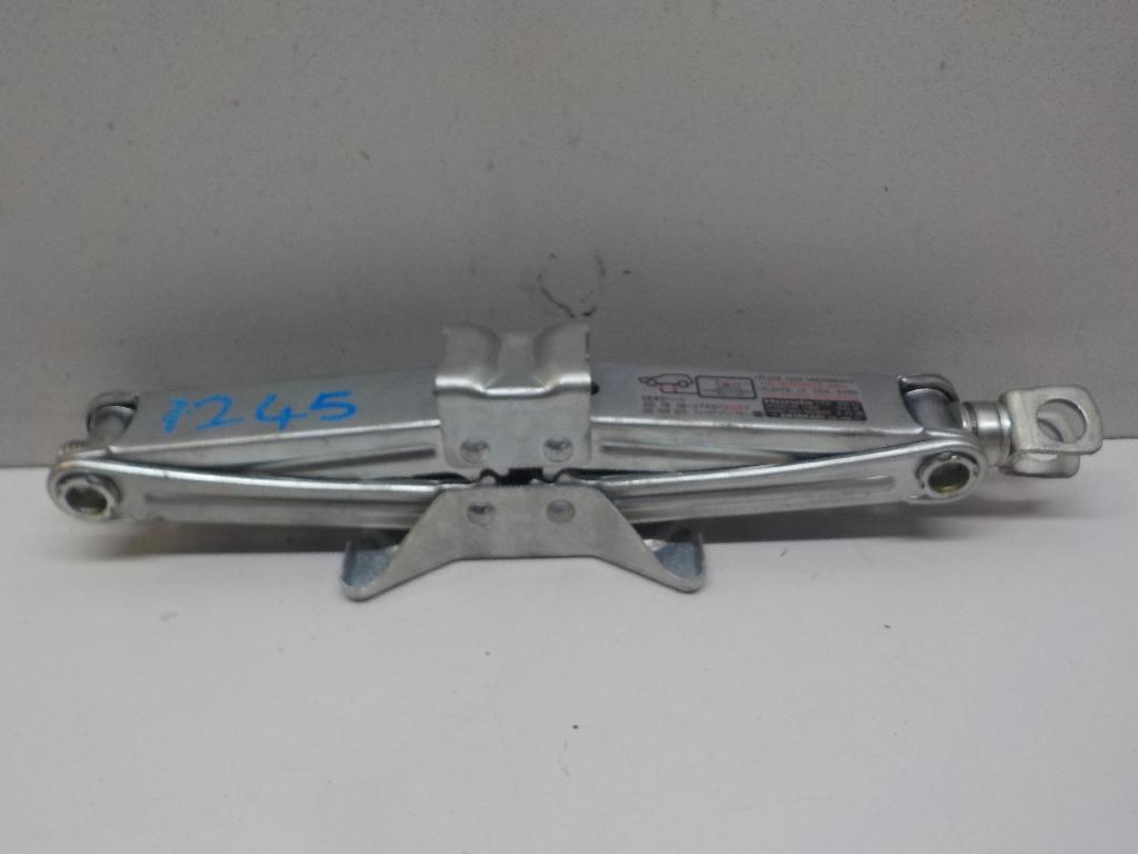 Домкрат