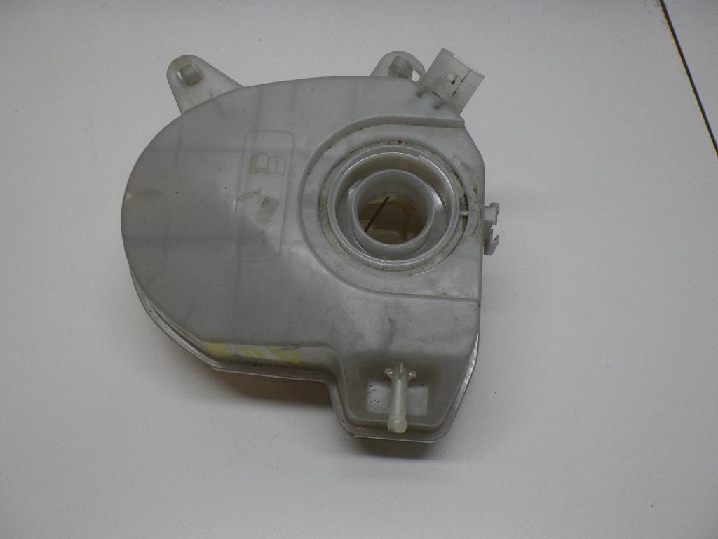 Бачок расширительный