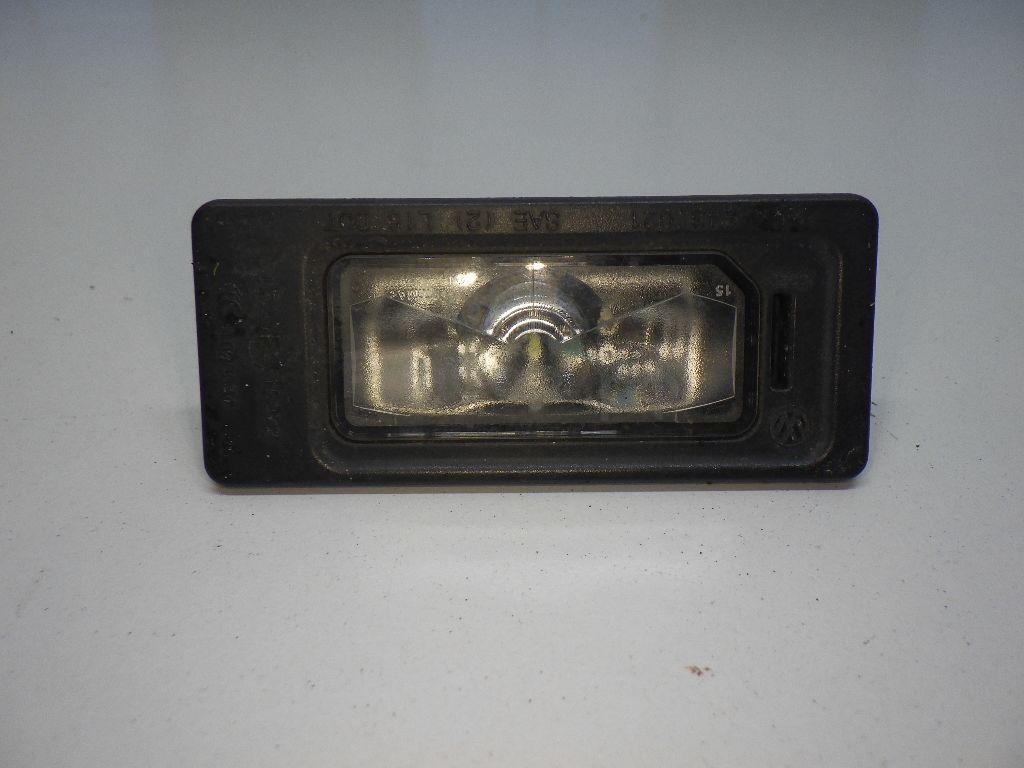 Фонарь подсветки номера