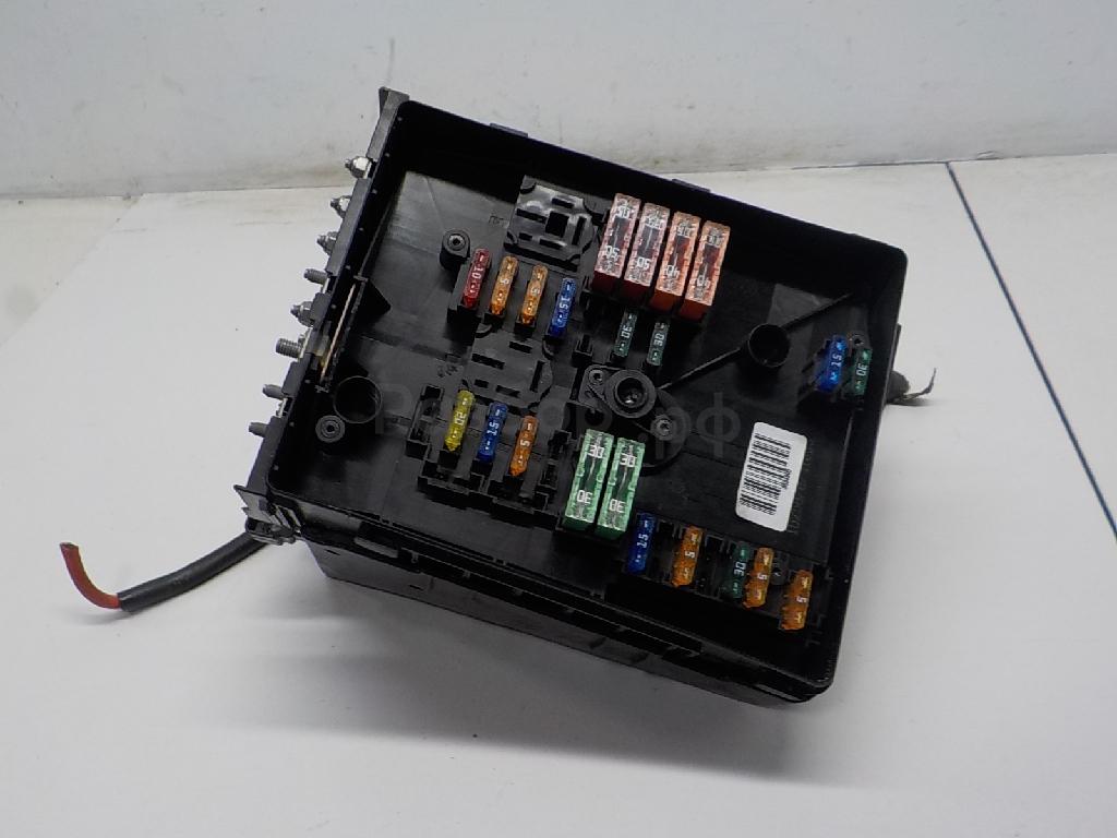 Блок предохранителей