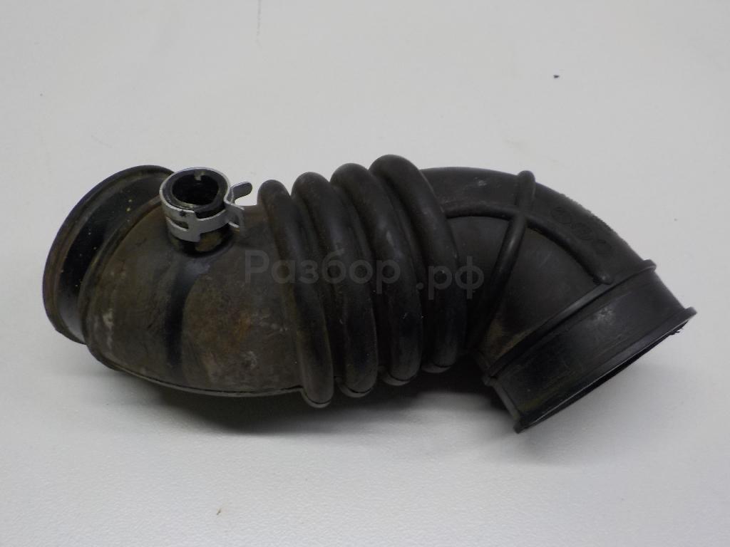 Патрубок воздушного фильтра
